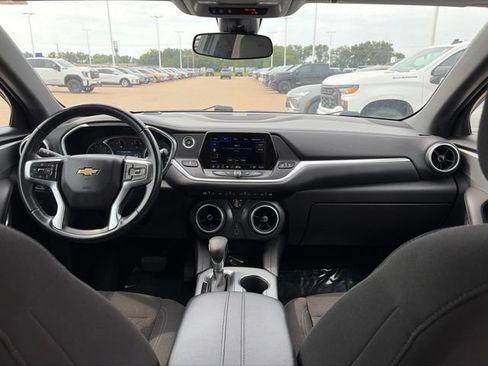 Used 2021 Chevrolet Blazer LT FWD image 44