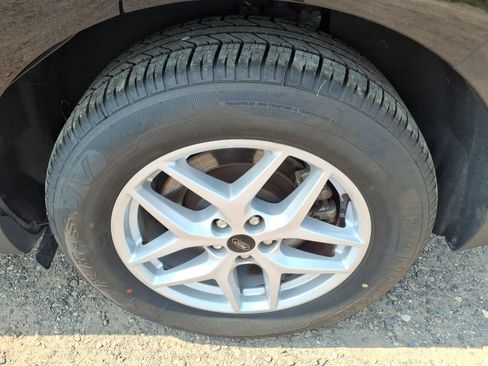Certified 2024 Ford Edge SEL AWD/4WD image 21
