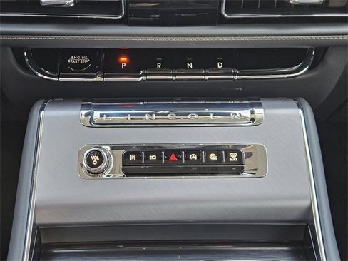 New 2026 Lincoln Aviator 2WD image 18