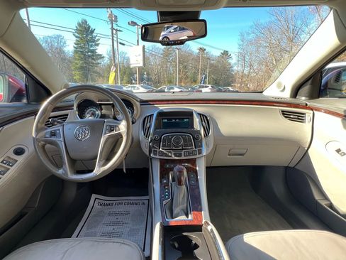 Used 2010 Buick LaCrosse CXL image 46