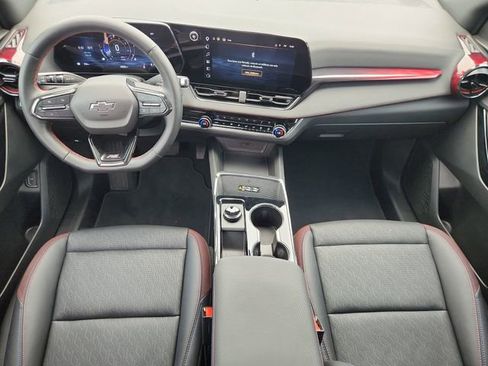 Used 2025 Chevrolet Equinox RS w/ Safety and Technology Package FWD image 21