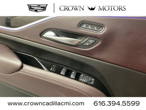 Certified 2023 Cadillac Escalade Sport Platinum AWD/4WD image 18