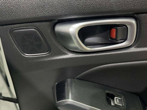 Used 2023 Honda Civic Touring image 41