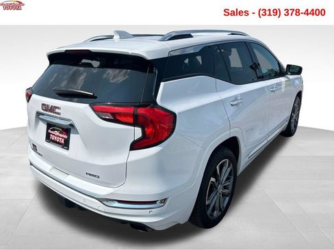 Used 2018 GMC Terrain Denali w/ Advanced Safety Package AWD/4WD image 5