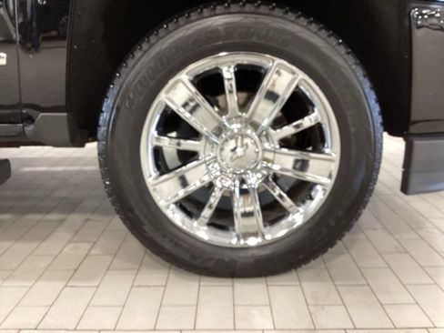 Used 2016 Chevrolet Silverado 1500 High Country AWD/4WD image 23