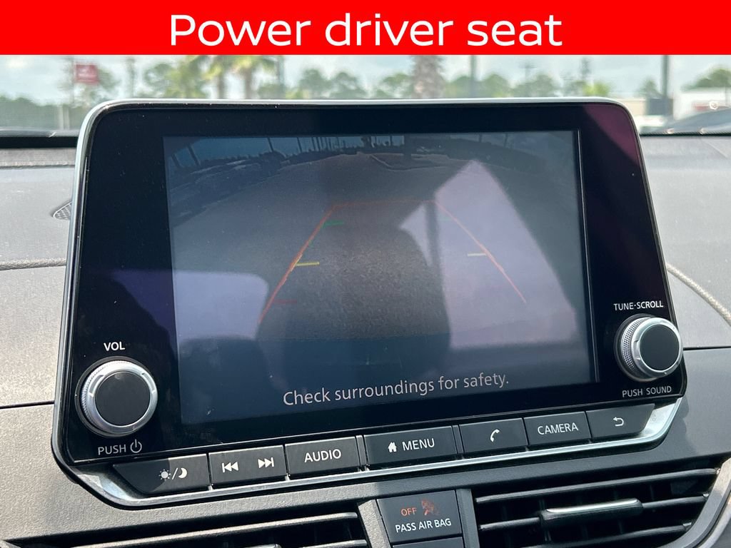 Used 2025 Nissan Altima 2.5 SV FWD image 18