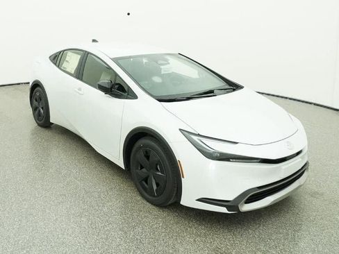 New 2026 Toyota Prius Plug-In Hybrid FWD image 13