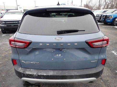 Certified 2025 Ford Escape Platinum w/ Premium Technology Package image 7