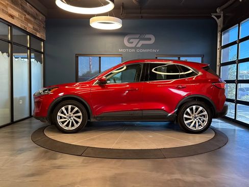 Used 2022 Ford Escape Titanium w/ Titanium Elite Package AWD/4WD image 6