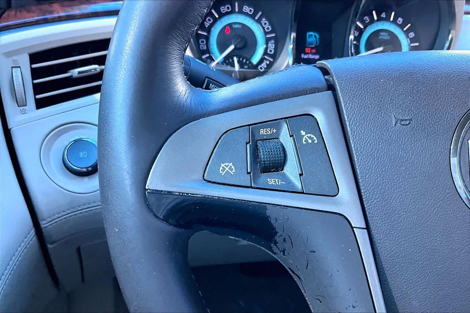Used 2013 Buick LaCrosse Leather FWD image 23
