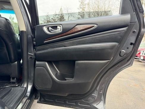 Used 2013 INFINITI JX35 Base w/ Premium Pkg image 16