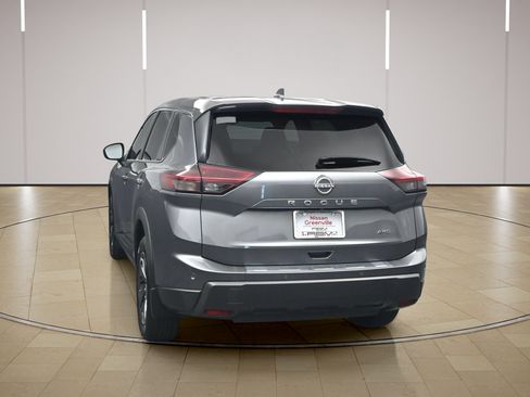 Certified 2025 Nissan Rogue SV AWD/4WD image 6