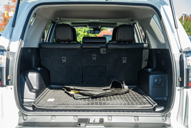 Used 2020 Toyota 4Runner Nightshade AWD/4WD image 9