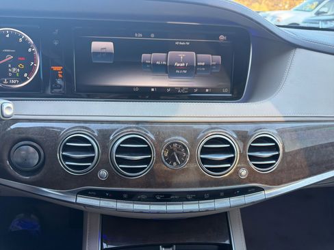 Used 2016 Mercedes-Benz S 550 4MATIC Sedan image 11