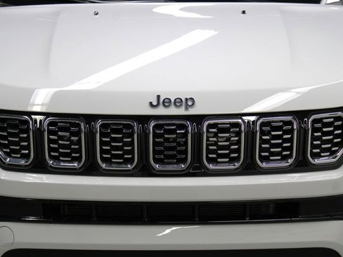 New 2026 Jeep Compass Limited w/ Sun, Sound & Navigation Group image 41