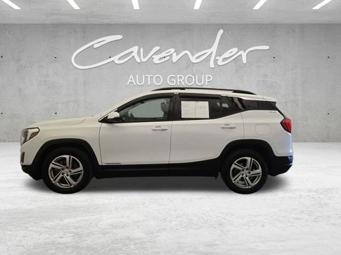 Used 2018 GMC Terrain SLE w/ Driver Convenience Package image 13
