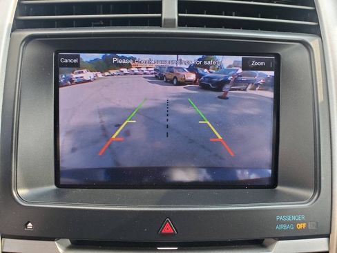 Used 2013 Ford Edge Limited w/ Driver Entry Pkg FWD image 12