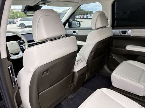 Used 2024 Hyundai Santa Fe Calligraphy AWD/4WD image 19