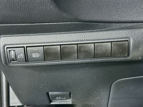Certified 2023 Toyota Corolla LE FWD image 10