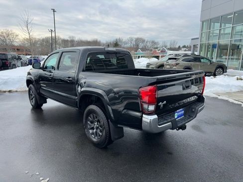 Used 2020 Toyota Tacoma SR5 image 8