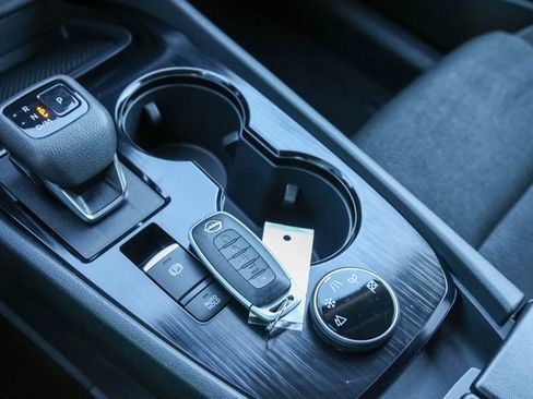 Used 2025 Nissan Rogue SV image 21