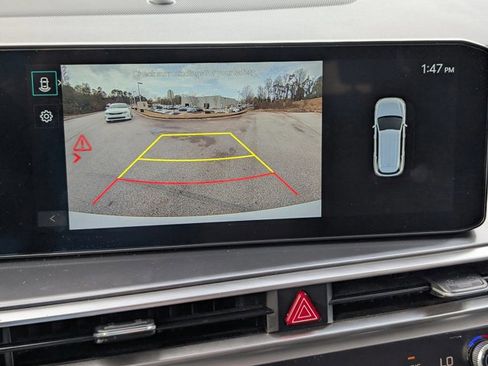 Used 2024 Kia Sorento S w/ Panoramic Sunroof Package image 26