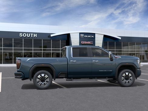 New 2026 GMC Sierra 2500 Denali w/ Denali Reserve Package AWD/4WD image 5