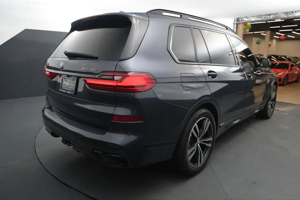 Used 2021 BMW X7 xDrive40i w/ M Sport Package AWD/4WD image 5