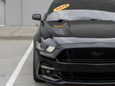 Used 2015 Ford Mustang GT Premium RWD image 39