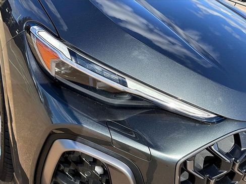 Used 2025 Audi Q5 Premium Plus image 30