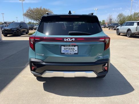 New 2026 Kia Seltos S AWD/4WD image 6