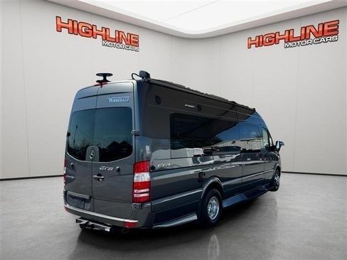 Used 2017 Mercedes-Benz Sprinter 3500 image 14