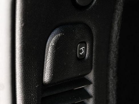 Used 2023 Dodge Durango GT image 64