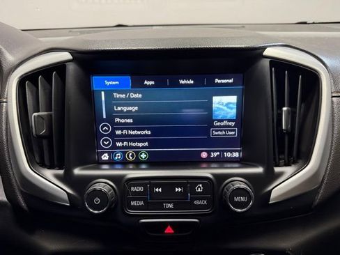 Used 2018 GMC Terrain SLT w/ Preferred Package image 31