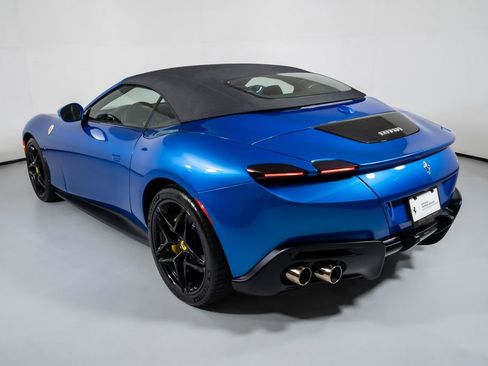 Used 2025 Ferrari Roma Spider image 14