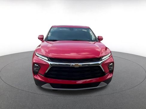 Used 2025 Chevrolet Blazer LT FWD image 4