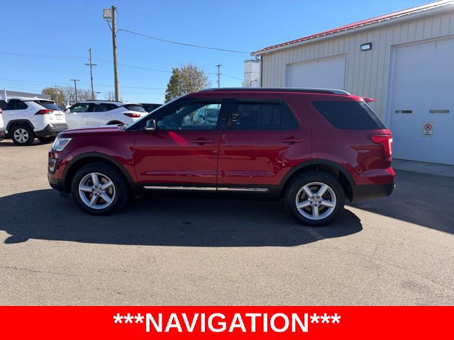Used 2016 Ford Explorer XLT w/ Equipment Group 202A AWD/4WD image 6