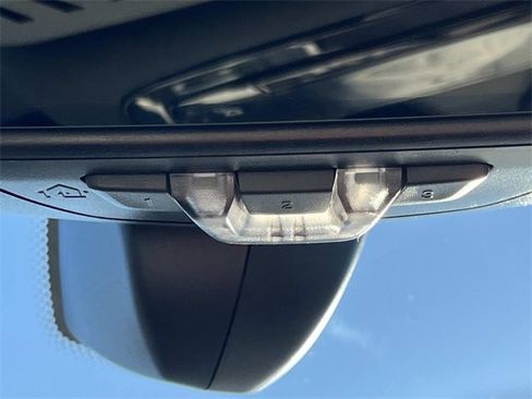 Used 2024 BMW X3 xDrive30i w/ Convenience Package image 44