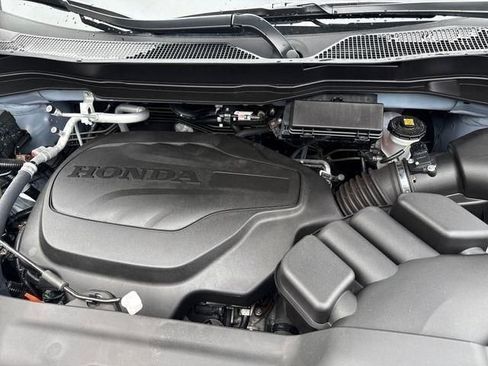 Certified 2025 Honda Ridgeline Sport image 21