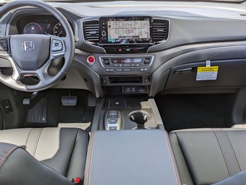Certified 2025 Honda Ridgeline TrailSport image 19
