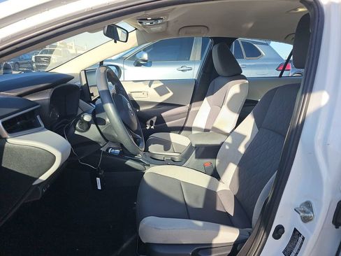 Used 2023 Toyota Corolla LE image 14