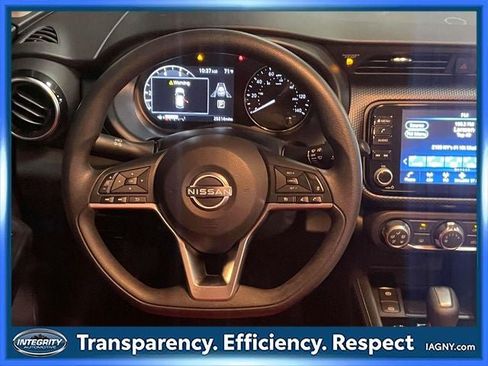 Certified 2023 Nissan Kicks SV FWD image 14