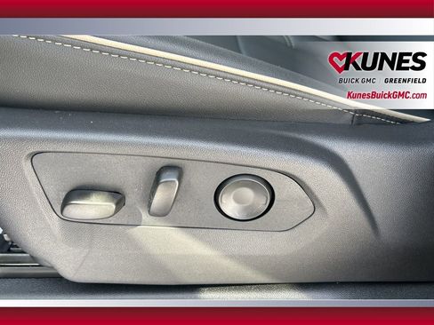 New 2026 GMC Yukon XL Elevation w/ Elevation Premium Package image 24