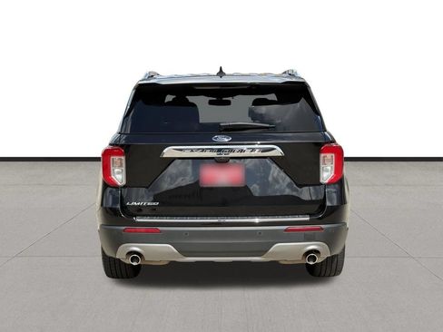 Used 2022 Ford Explorer Limited w/ Equipment Group 301A RWD image 6