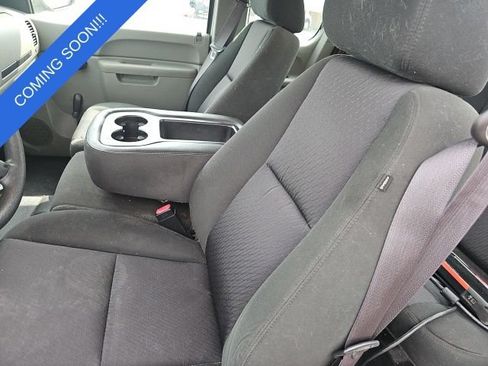 Used 2011 Chevrolet Silverado 1500 W/T RWD image 7