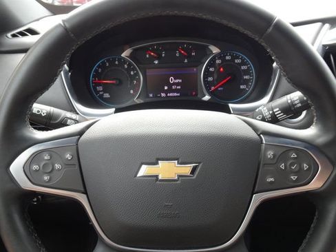 Used 2023 Chevrolet Traverse LT FWD image 22