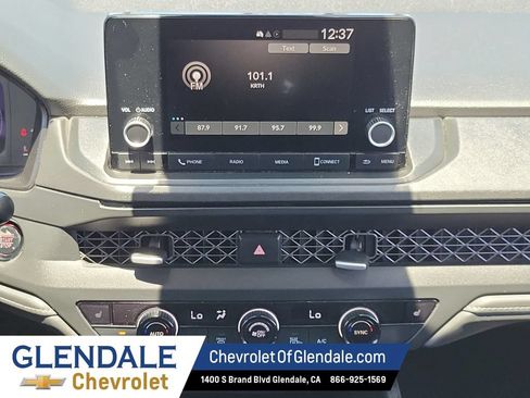 Used 2023 Honda Accord EX image 25