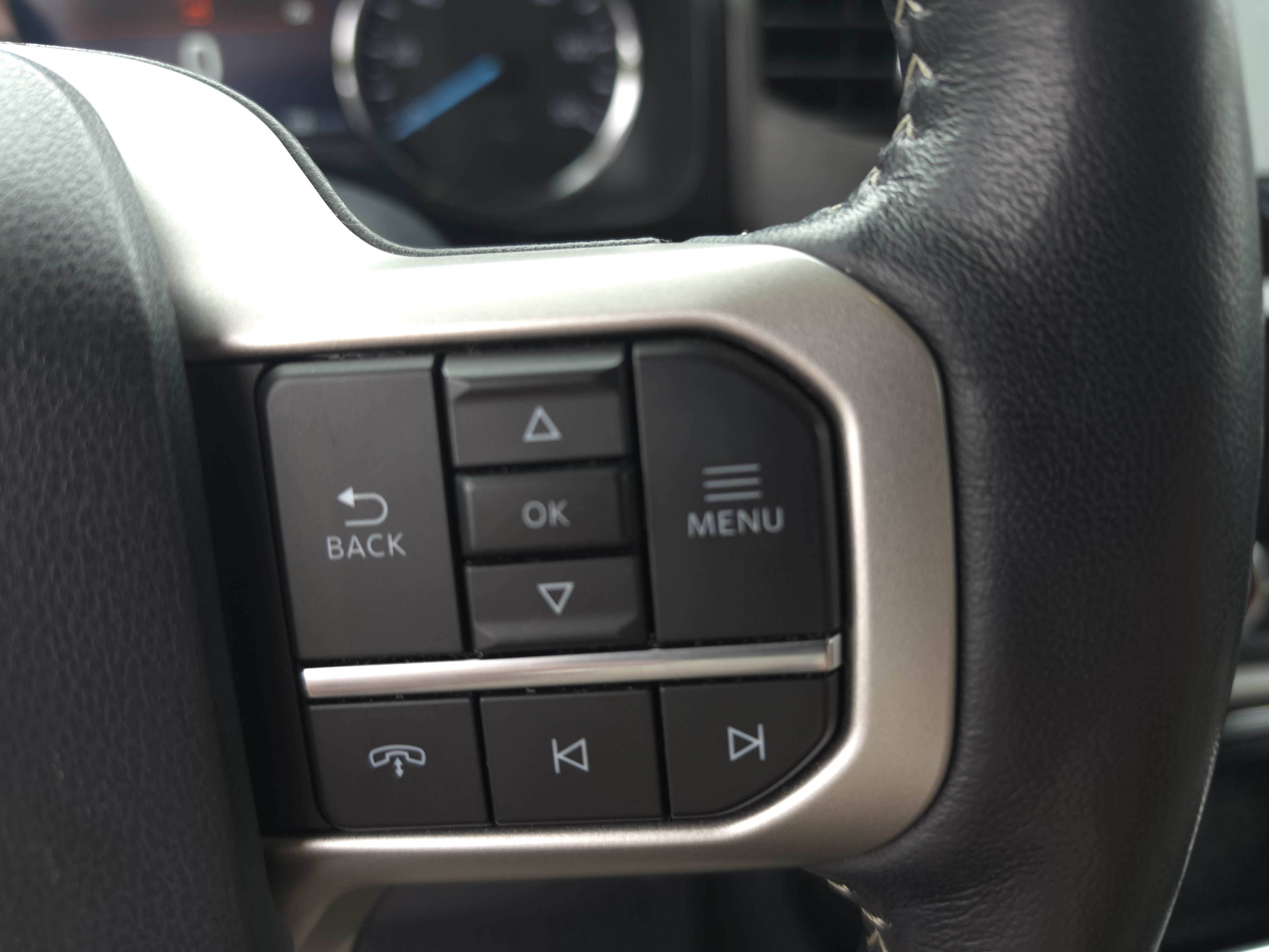 Certified 2022 Ford Expedition XLT RWD image 21