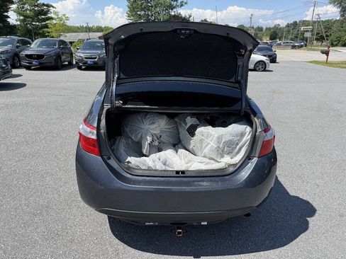 Used 2015 Toyota Corolla S FWD image 13