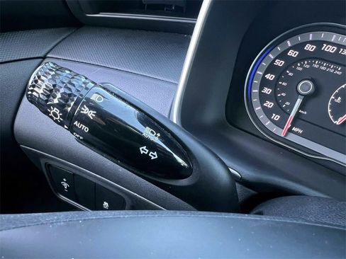 Certified 2022 Hyundai Tucson SE image 27